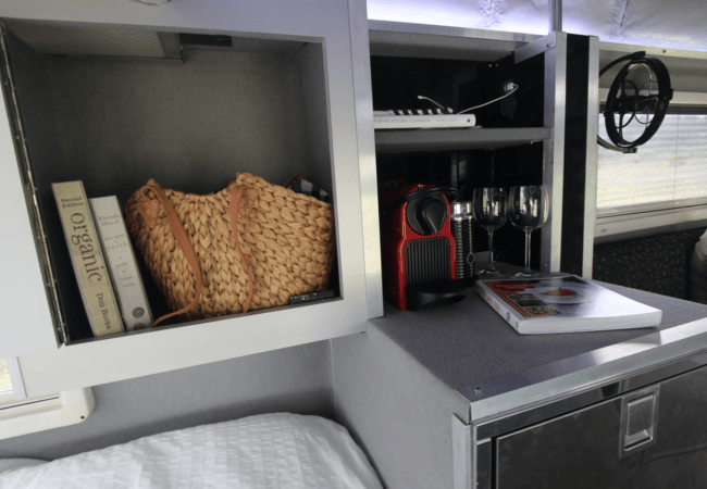 Intérieur de l'EXP-6 de BRUDER