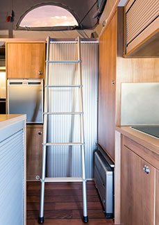 Expeditions Trailer Intérieur
