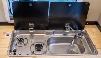 Pinocaravan Pi XL Herd Spüle