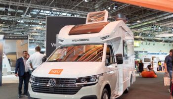 Weinsberg X-Cursion Van Seitlich