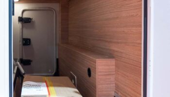 Weinsberg X-Cursion Van 500 MQ Heckgarage