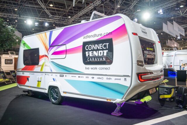 Un bureau à domicile complet dans une caravane : Fendt présente au Caravan Salon 2023 une étude avec un équipement complet pour le travail mobile 1 Fendt Concept Work & Connect Adfendture