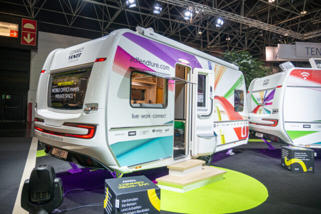 Un bureau à domicile complet dans une caravane : Fendt présente au Caravan Salon 2023 une étude avec un équipement complet pour le travail mobile 2 fendt concept connect heck