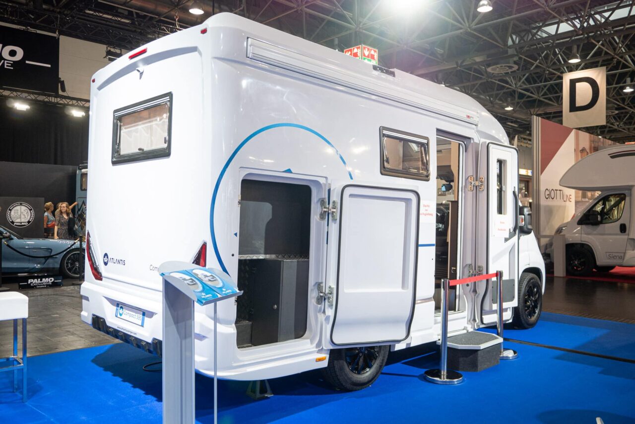Atlantis Compact 595 Caravan Salon 2023 Porte de garage arrière