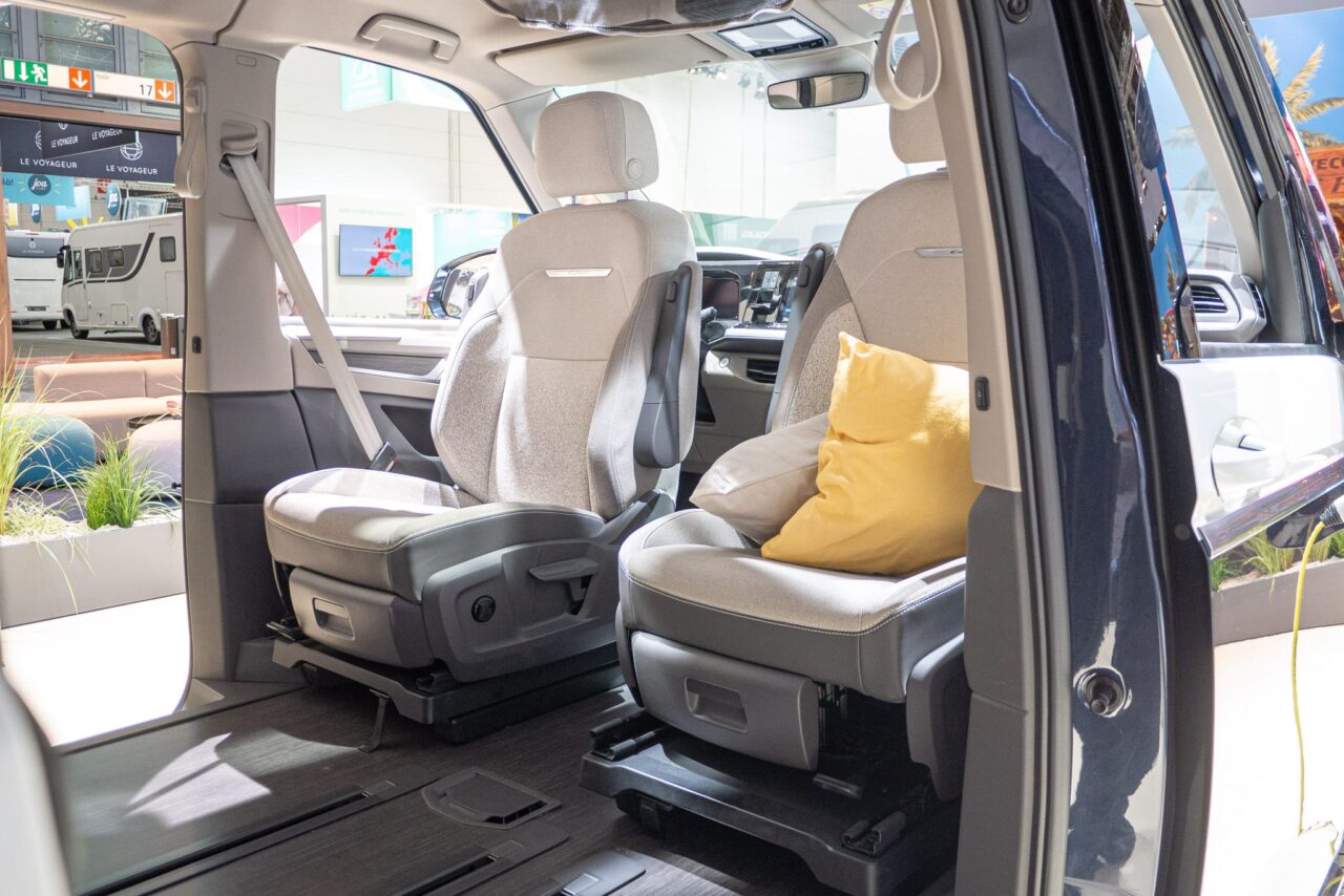vw multivan california fahrerkabine eingangsturen
