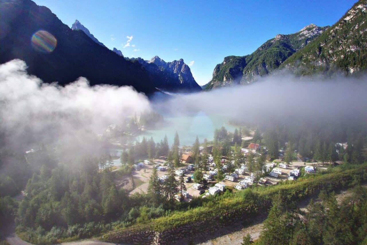 Camping dans les Dolomites du Tyrol du Sud