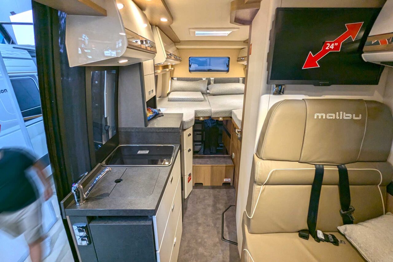 Nouveautés Caravan Salon 2024 : Malibu Genius 641 LE - un confort compact avec une extension de hayon innovante 4 Durchschuss 9337