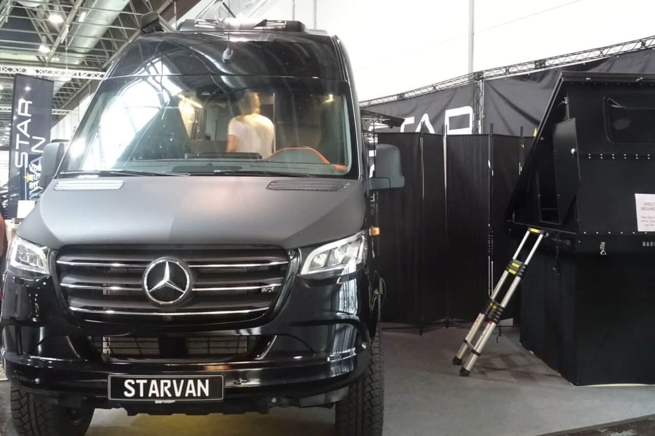 Starvan Front cKatja Scholz