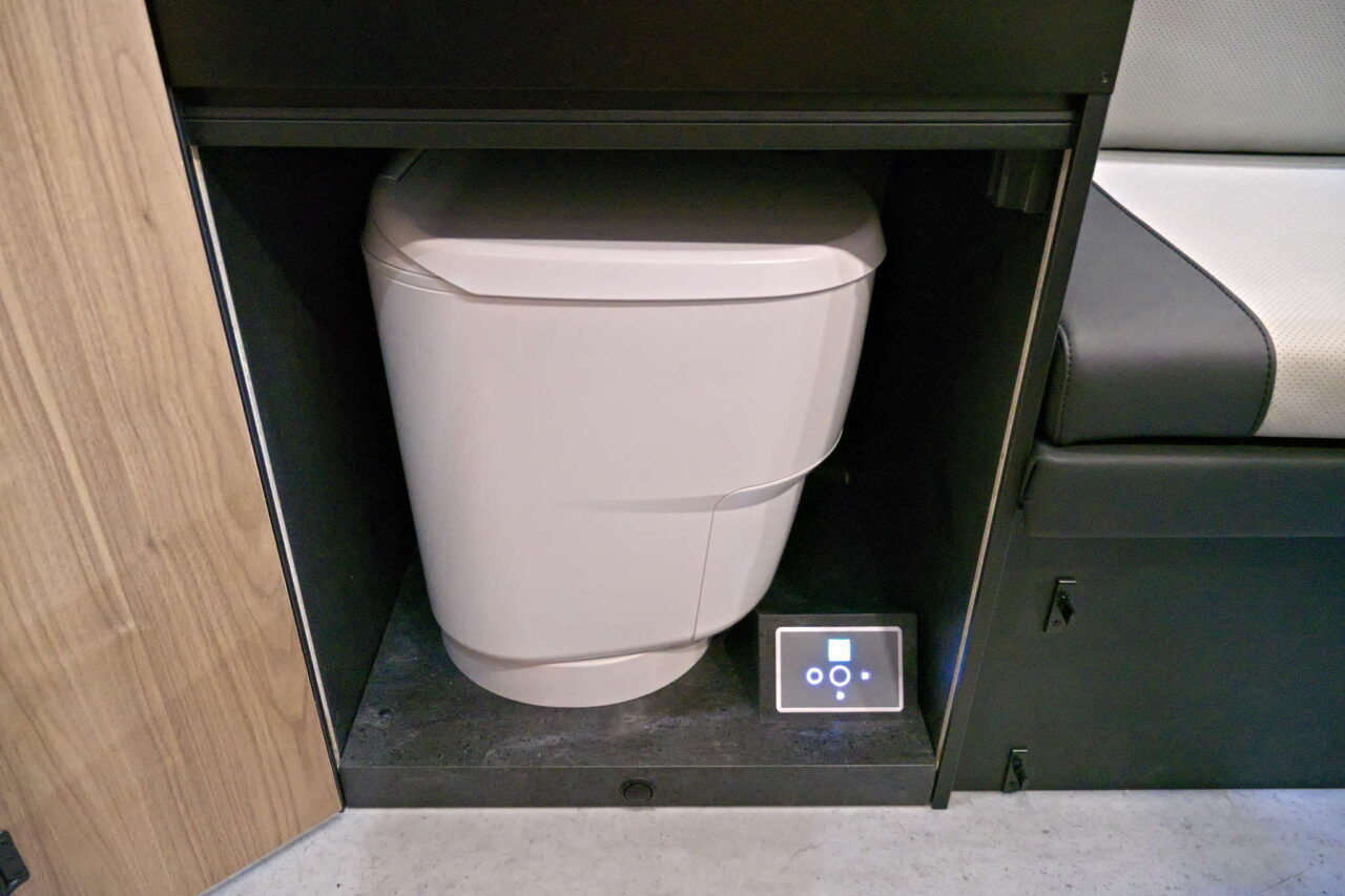 furgok x lounge 600 toilette