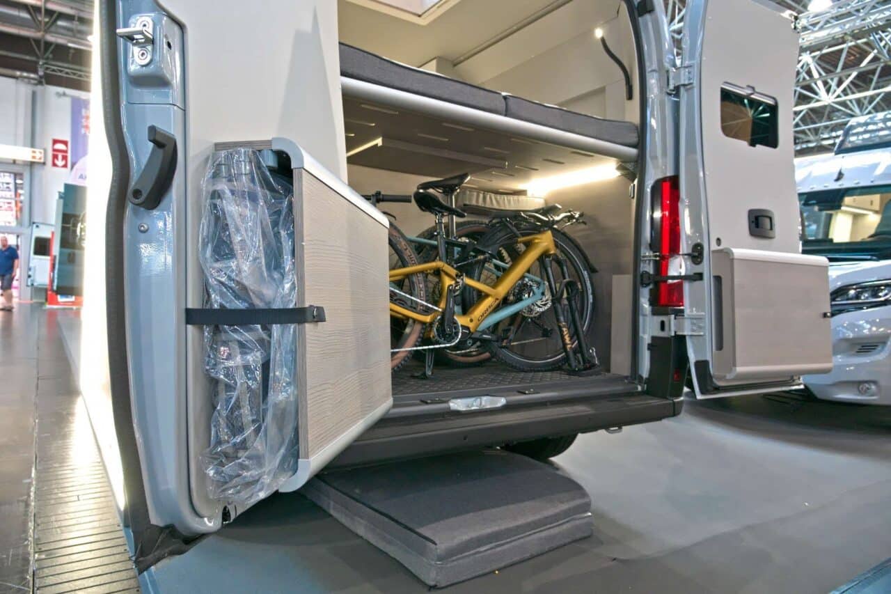 furgok x sportlong 600 2025 heckgarage unter bett caravan salon 2024 c jalil landero flores