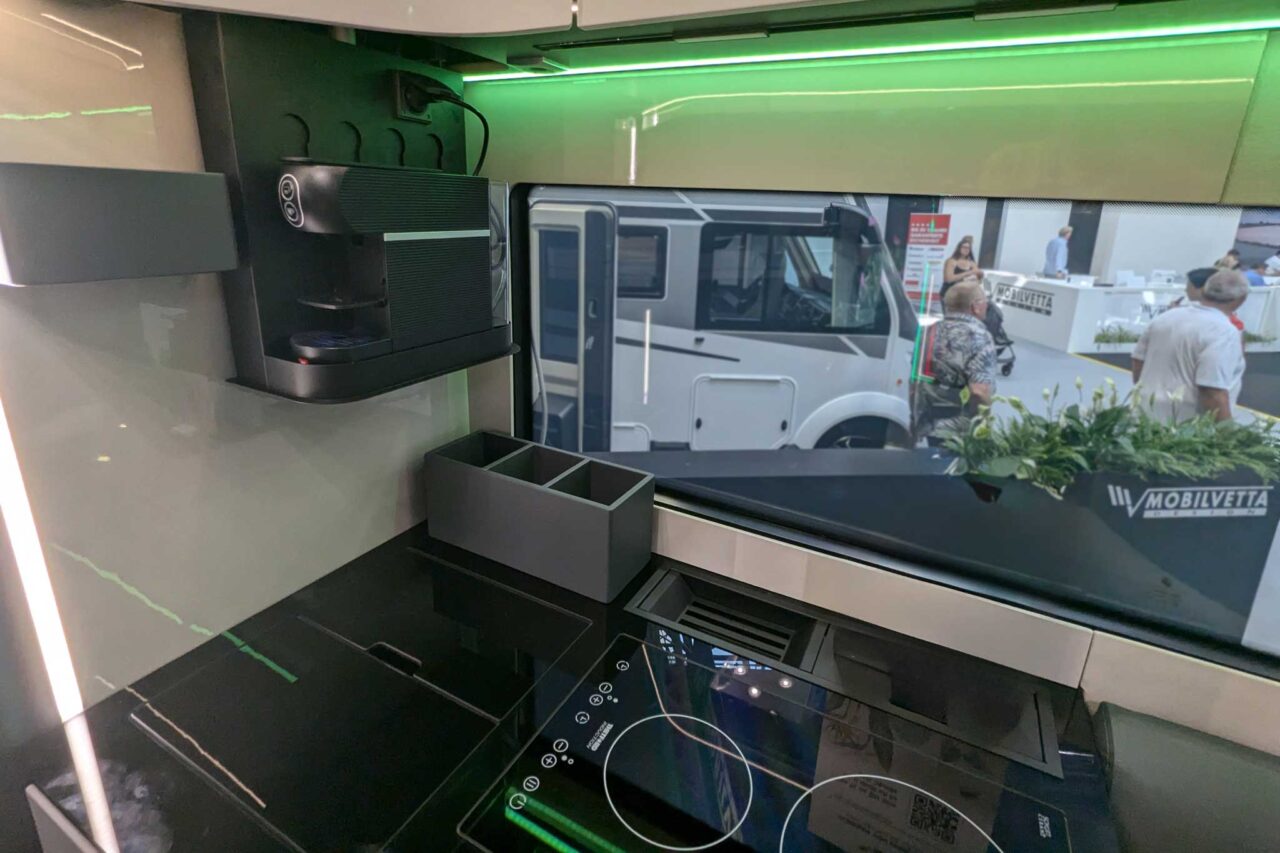 Mobilvetta Fluides étude cuisine Caravan Salon 2024