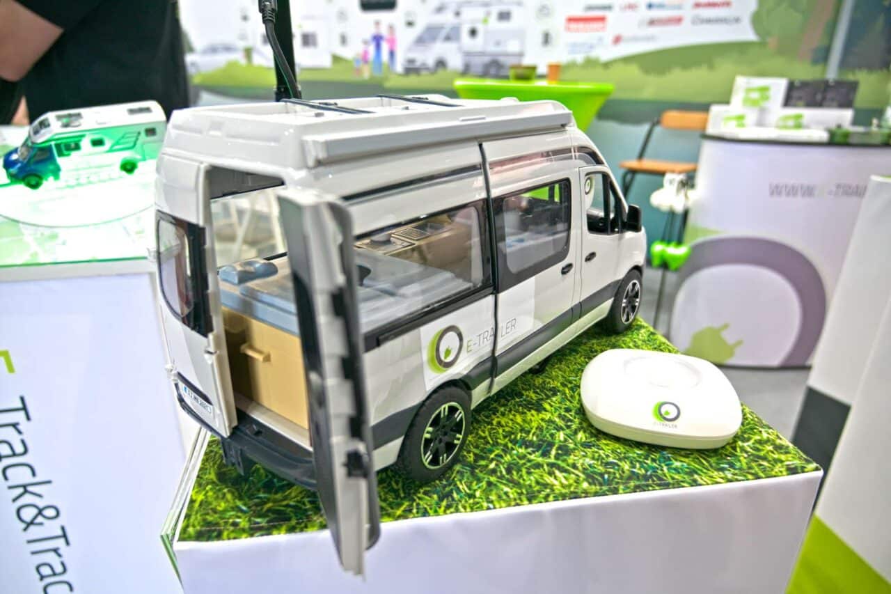 e trailer app e movement caravan salon 2024 c jalil landero flores