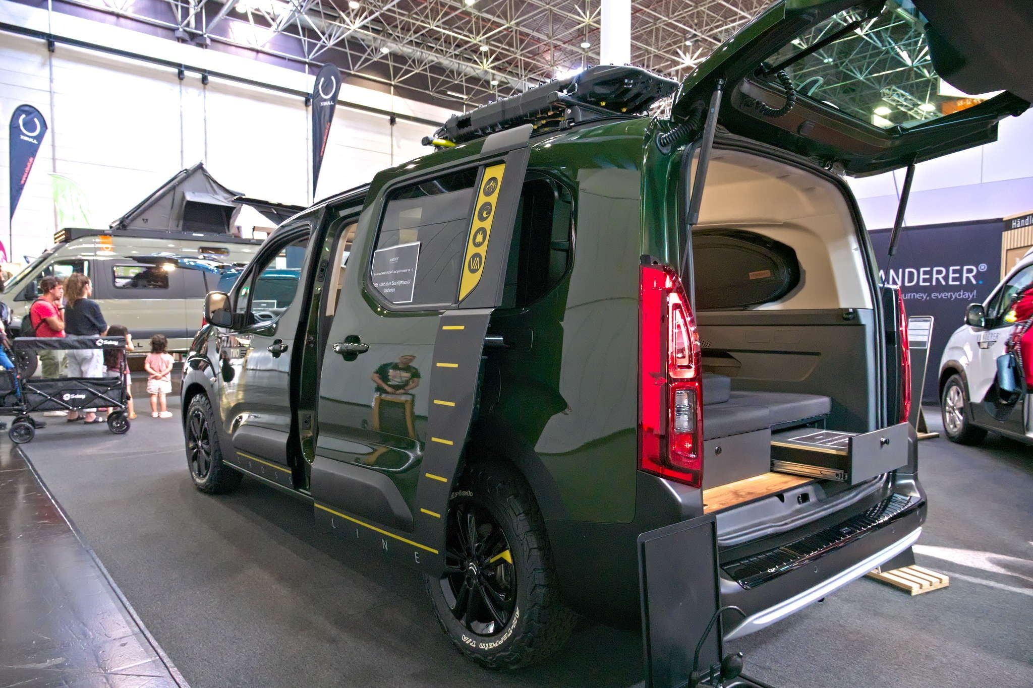VANDERER Two (2024) – Camper urbain minimaliste pour l’aventure spontanée