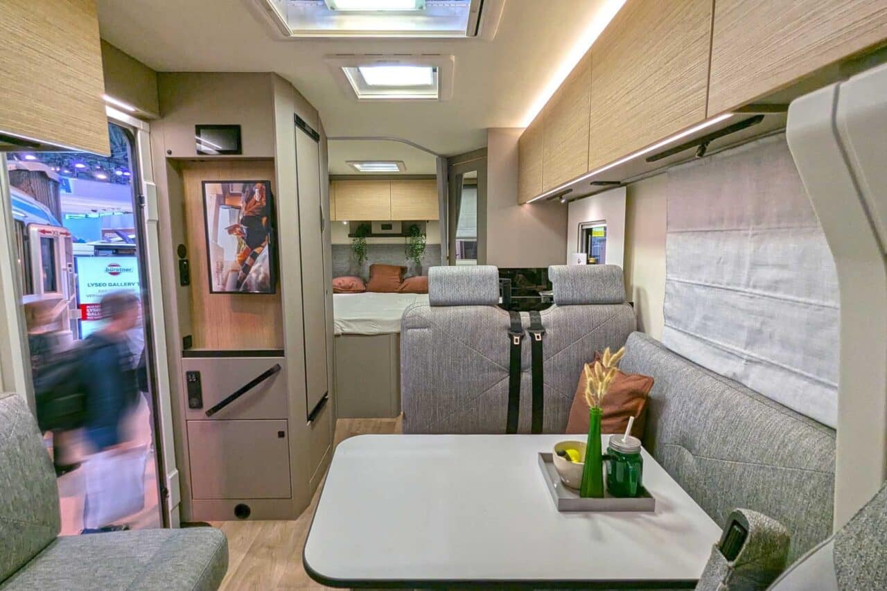 buerstner campeo td 660 interieur