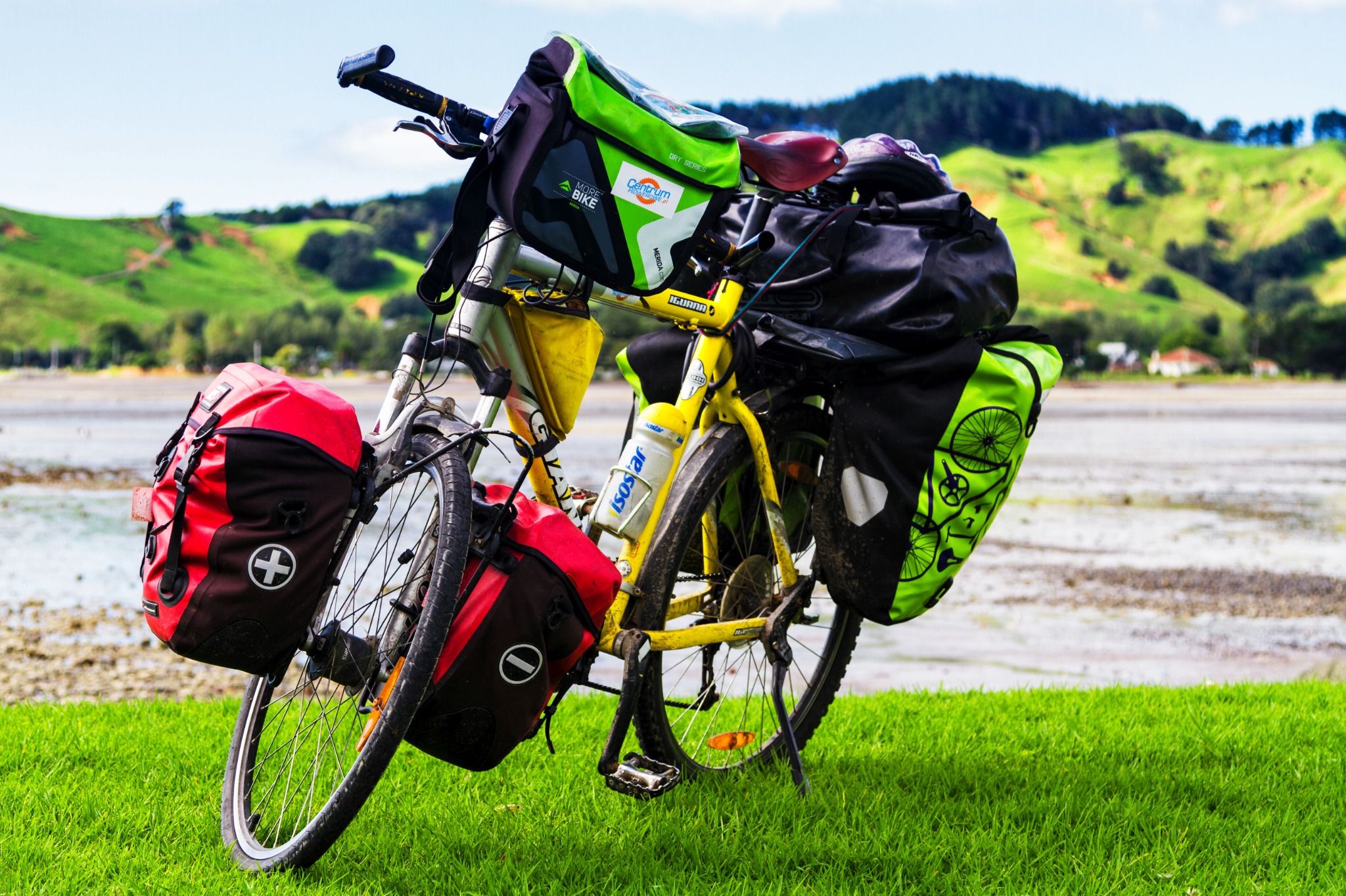 Bikepacking : l’aventure sur deux roues – conseils pour un équipement bon marché et les meilleurs itinéraires