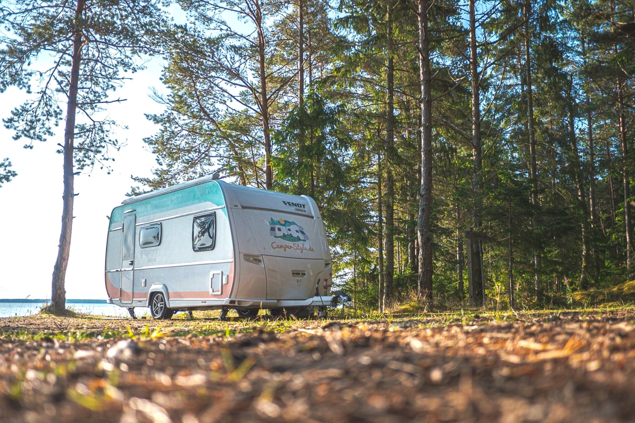 Liste de contrôle : Premier équipement pour caravanes & camping-cars